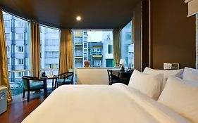 The Noble Swan Hotel New World